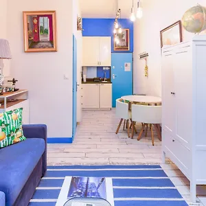 Travel 24m2, 120m Vieux-port ,clim , Wifi ,acces Autonome Avec Code , Marseilles Frankreich
